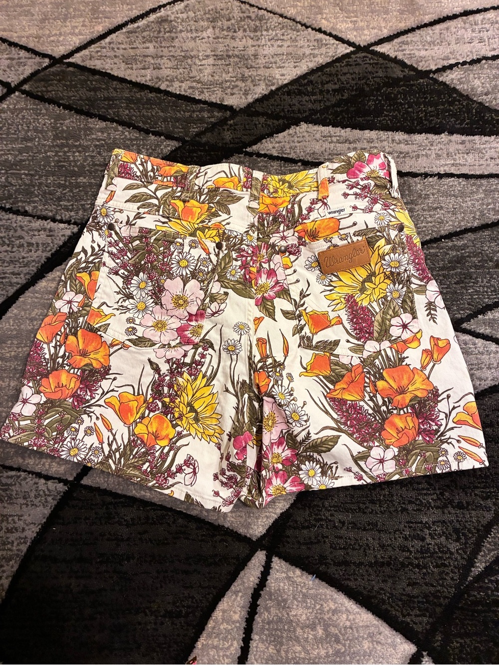 Wrangler White Floral High-Waist Shorts with Orange & Yellow Blooms